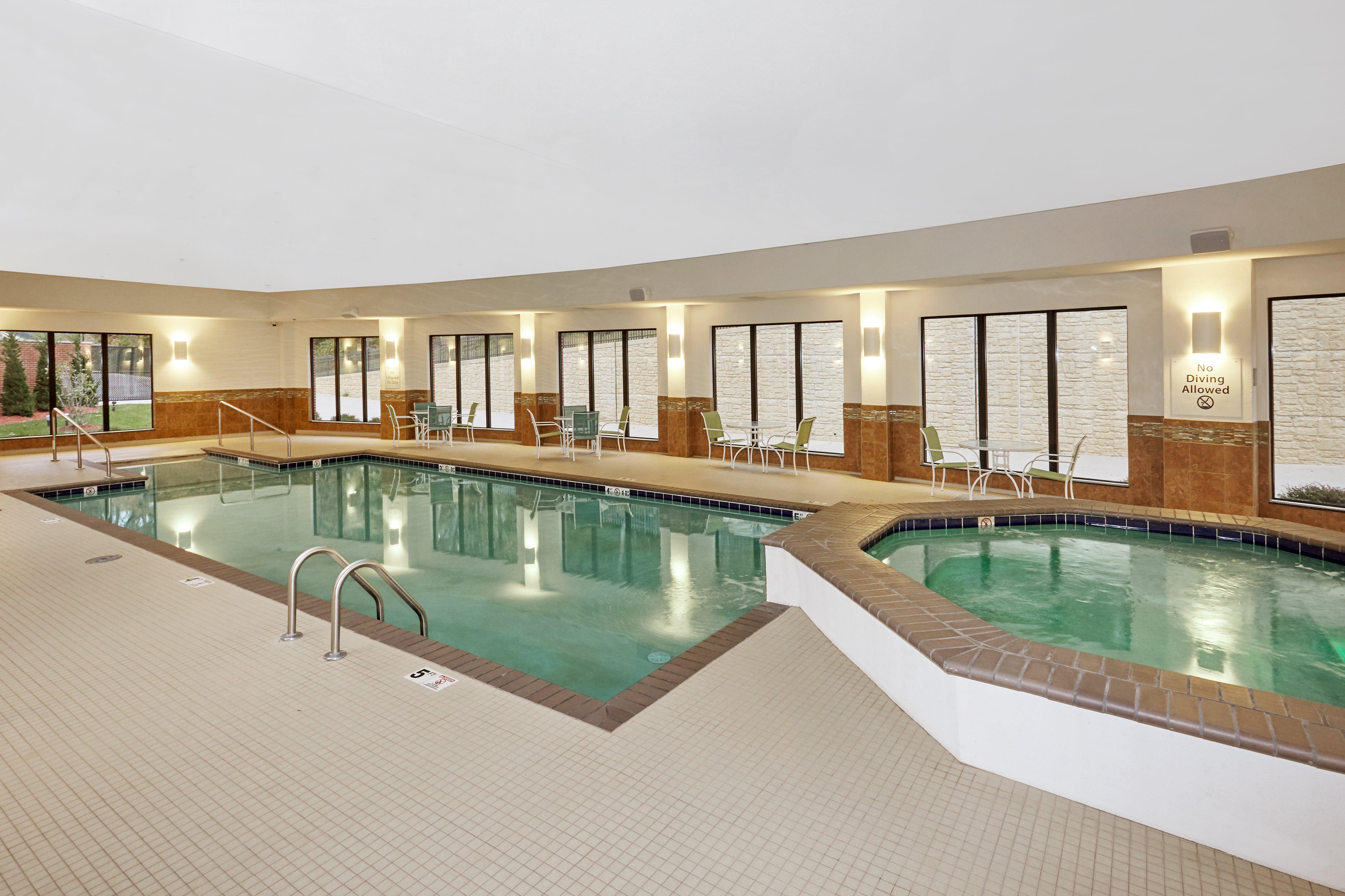 Holiday Inn Express And Suites Columbia University Area By Ihg Екстер'єр фото