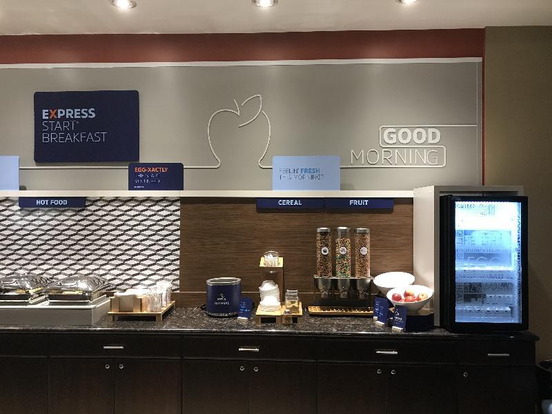 Holiday Inn Express And Suites Columbia University Area By Ihg Екстер'єр фото